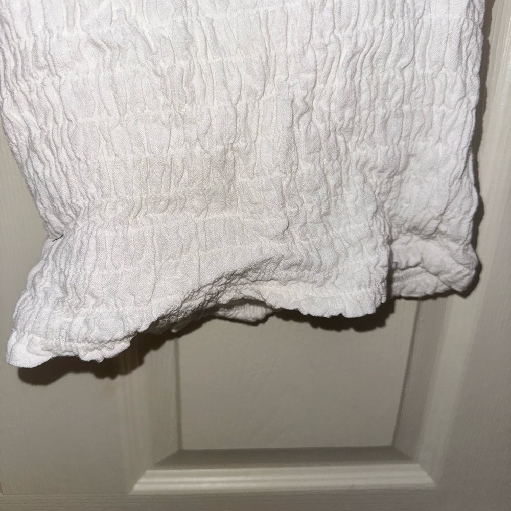 Chateau White Smocked Puff Sleeve Blouse - Picture 5 of 5